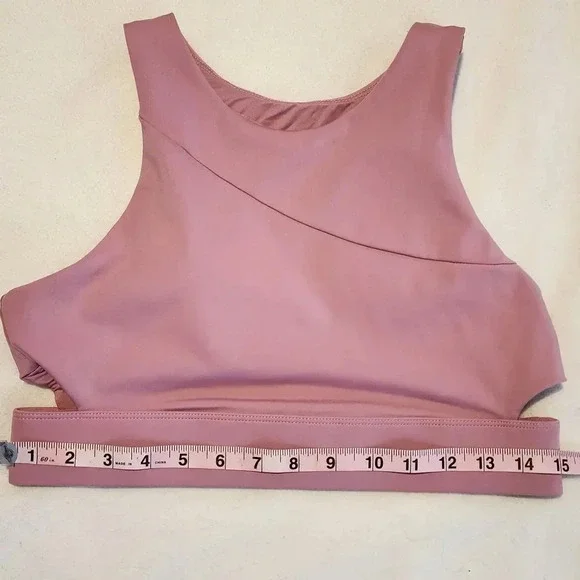 Antonio Melani Workout Cropped Top - Picture 5 of 6